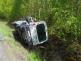 290425-Havárie malého dodávkového automobilu v katastru obce Bzová na Berounsku.jpg