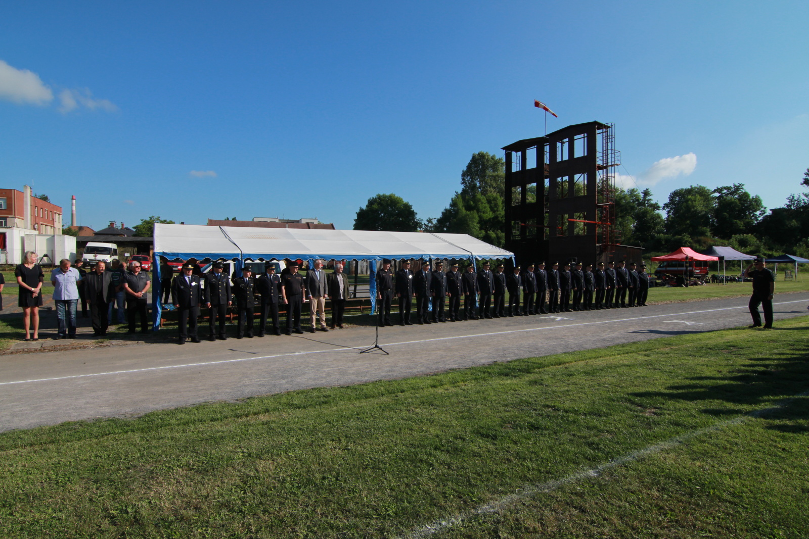 001.JPG