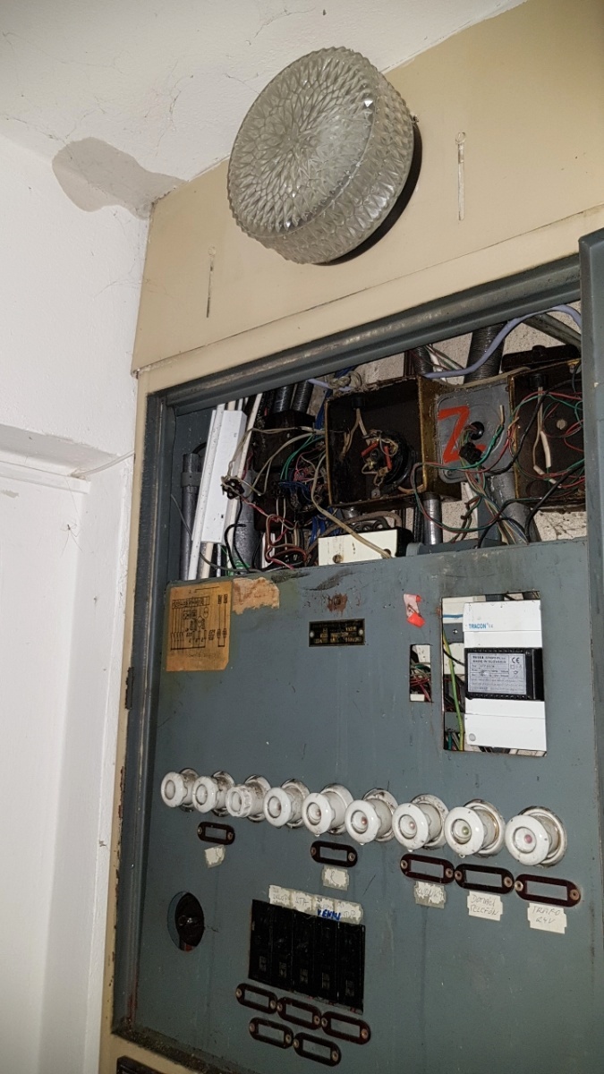 002-Kolín-žhnutí elektro.jpg