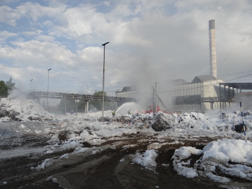 03-pozarodpadVratimov-sobotadopoledne-3.JPG