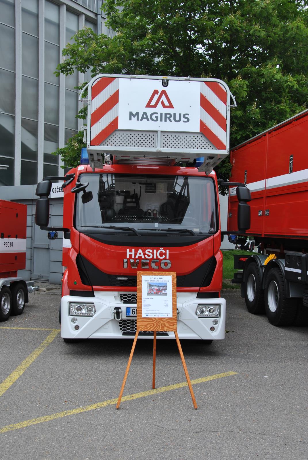 04_Automobil. žebřík 30.JPG
