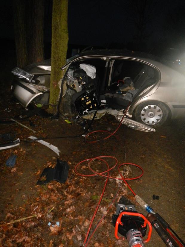 1 Dopravní nehoda OA, Jestřebice - 11. 1. 2016 (1).JPG