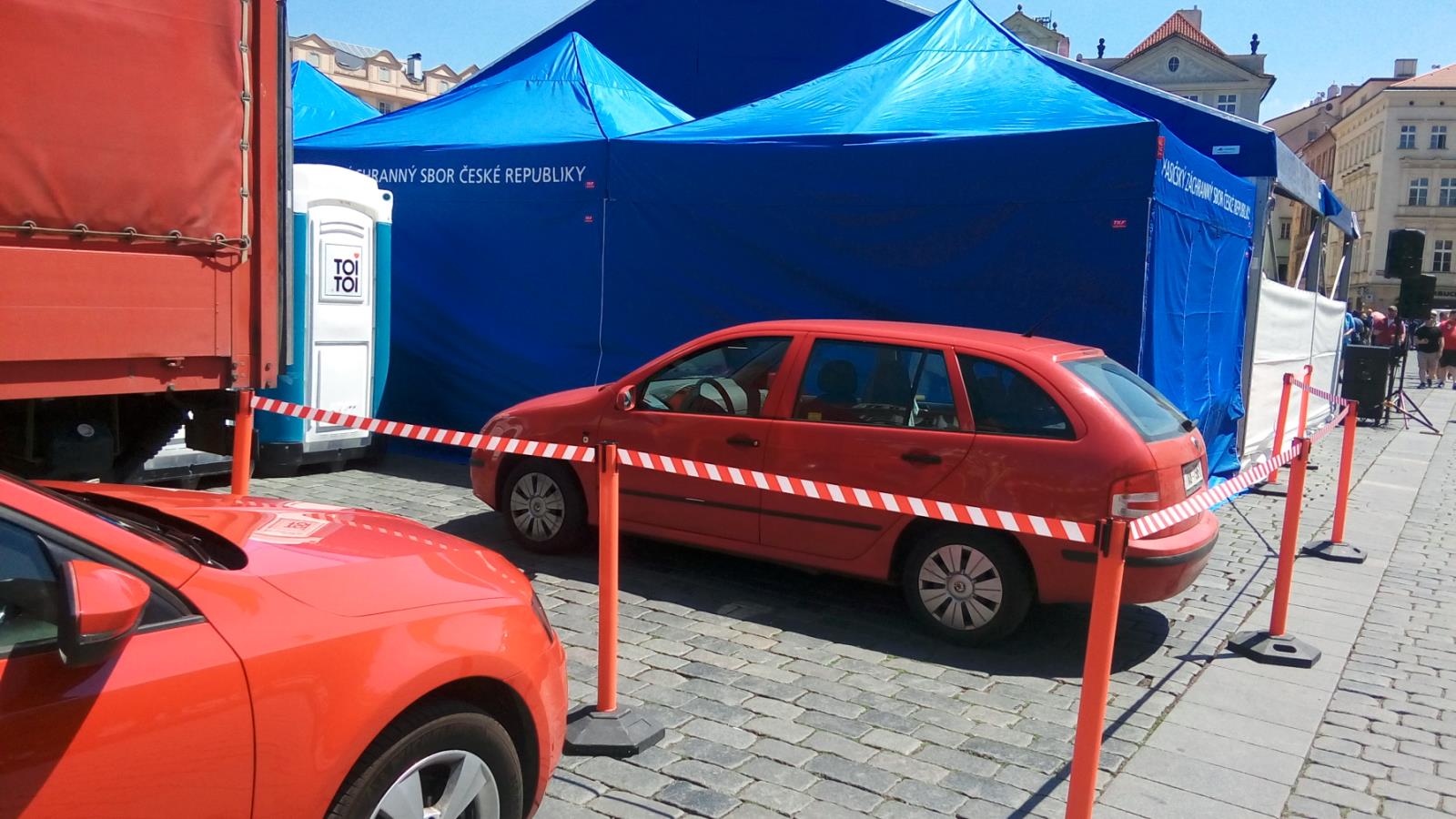1. Staroměstské náměstí Praha.jpg