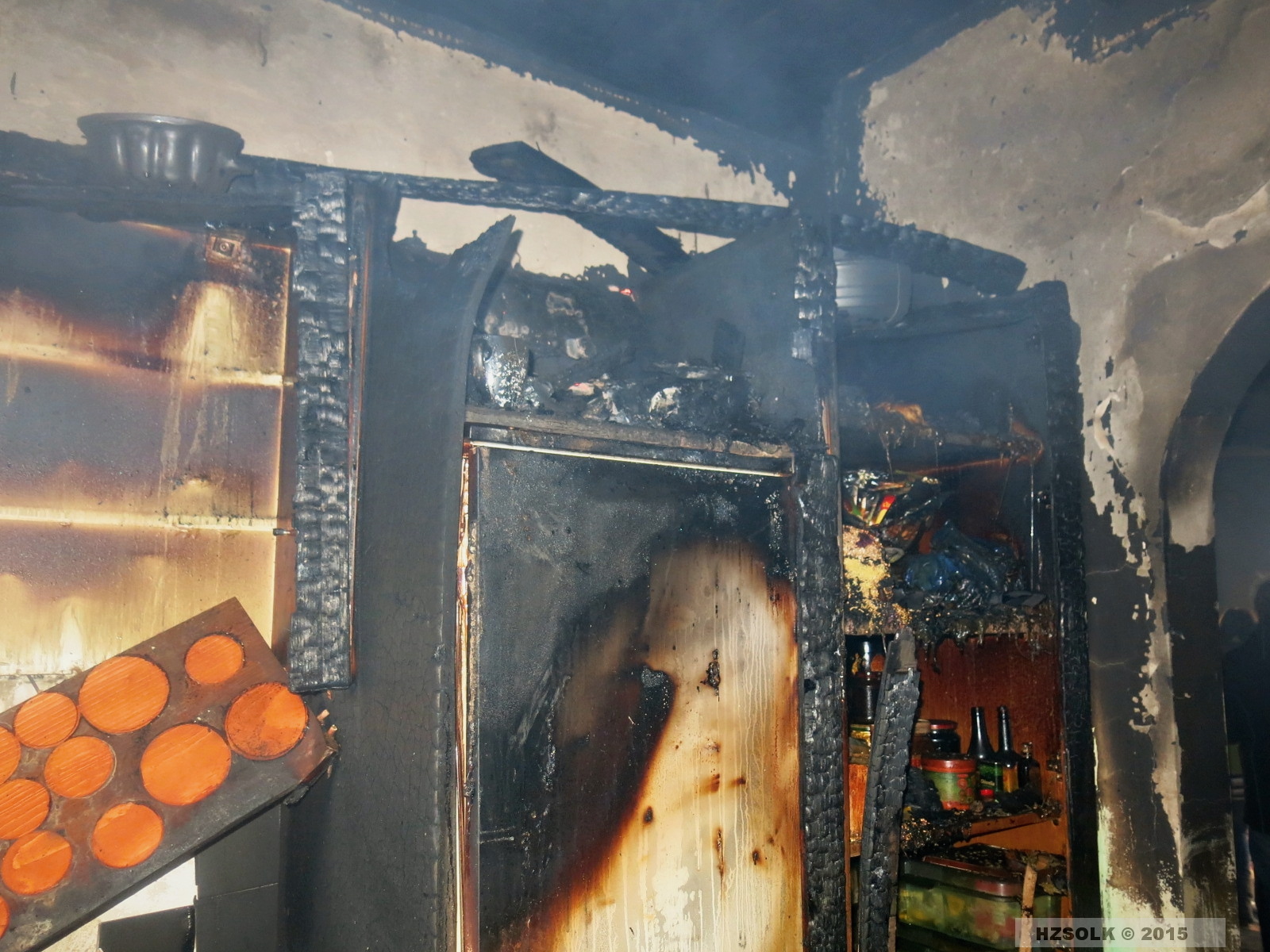 10 P_NB_27-3-2015_požár v rodinném domku Přemyslovice (18).JPG
