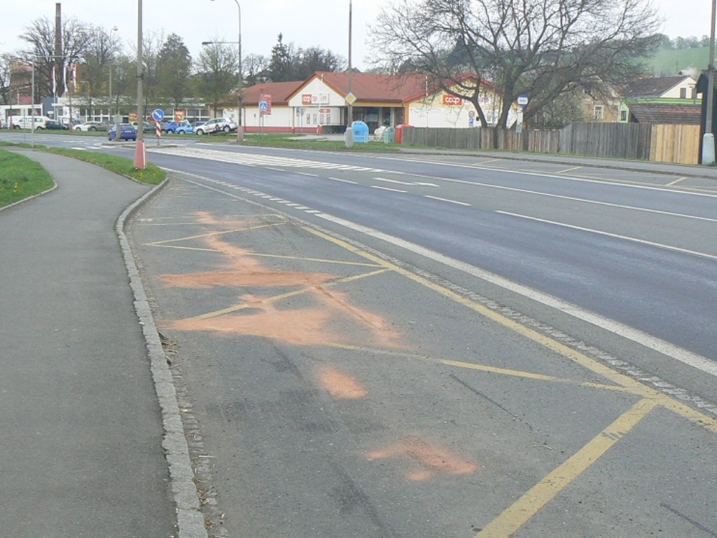 14.4.2017 (DO 17.19) UNL Horšovský Týn.JPG