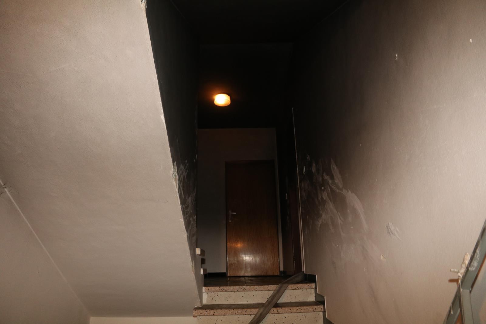 2.JPG