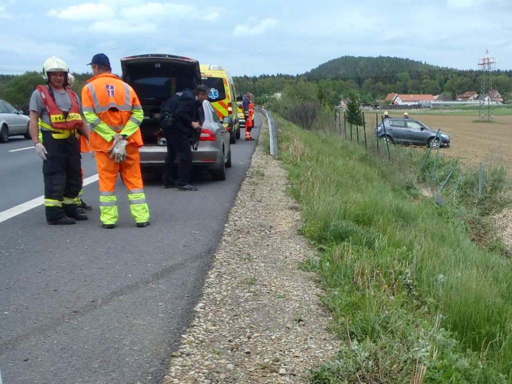 20.5.2017 (RO 16.35) DN D5 Svojkovice.JPG