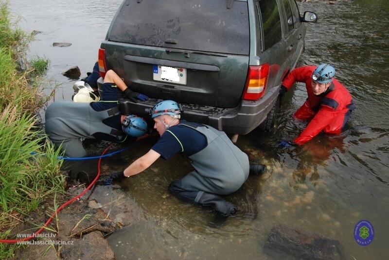 2012_08_03_auto_v_rece_OP_02.jpg