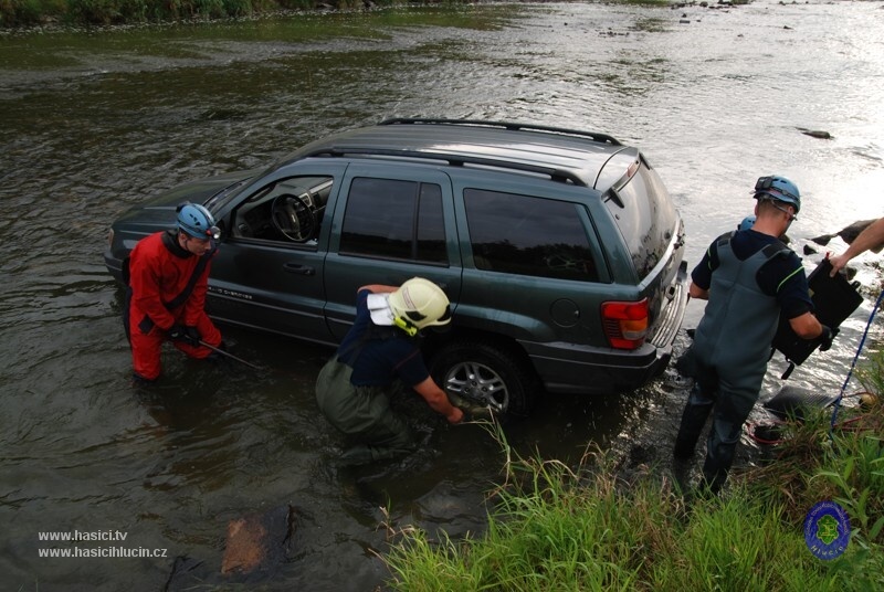 2012_08_03_auto_v_rece_OP_05.jpg