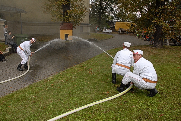 2012_09_08_Technotrasa_Hasicske_muzeum_11m.jpg