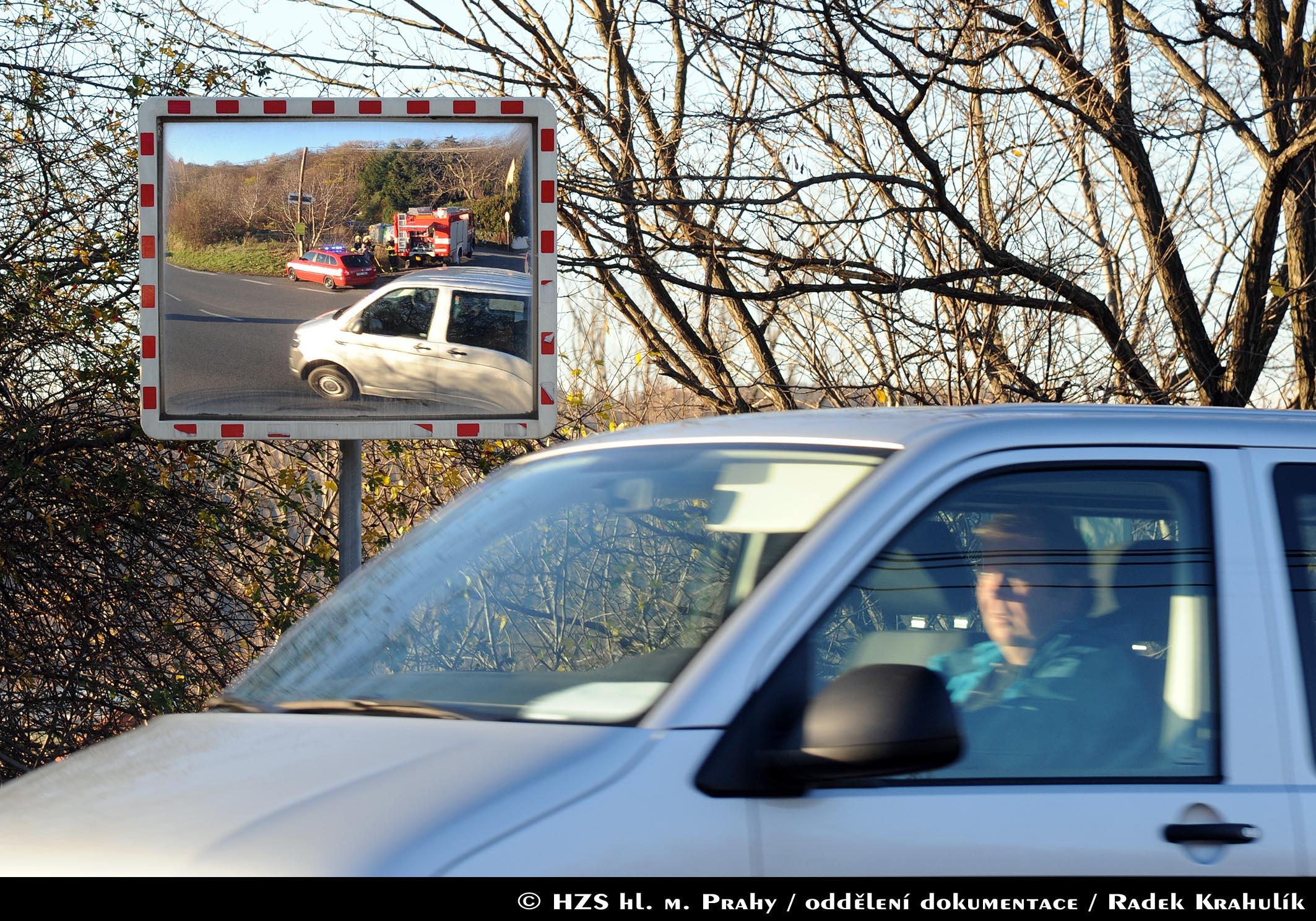 20151116C_auto_Kr005.jpg