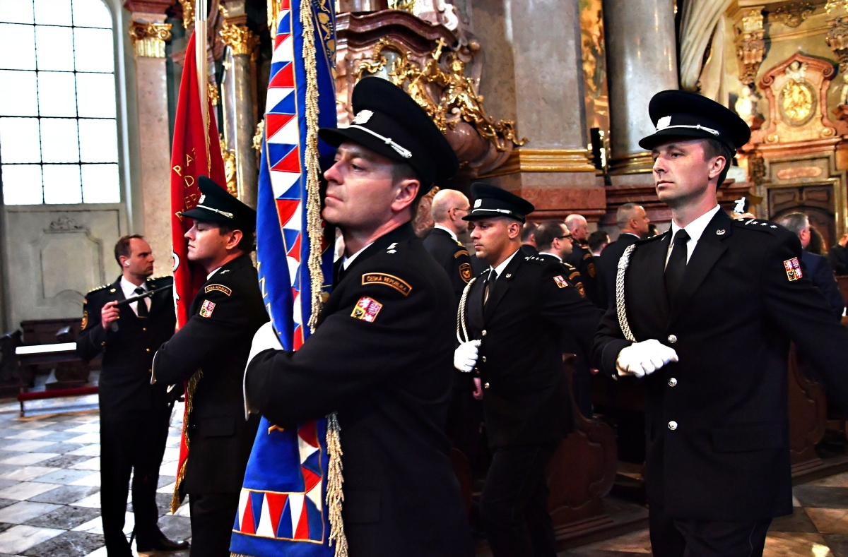 25 Mše svatá ku cti sv. Floriána