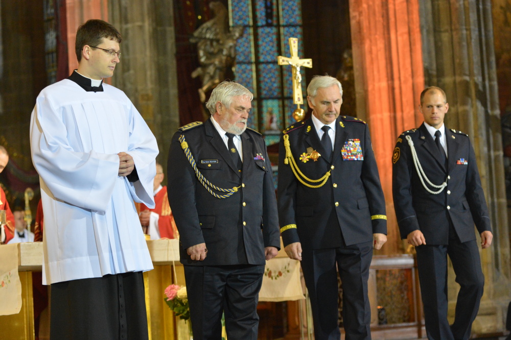 27 DSC_8923.JPG