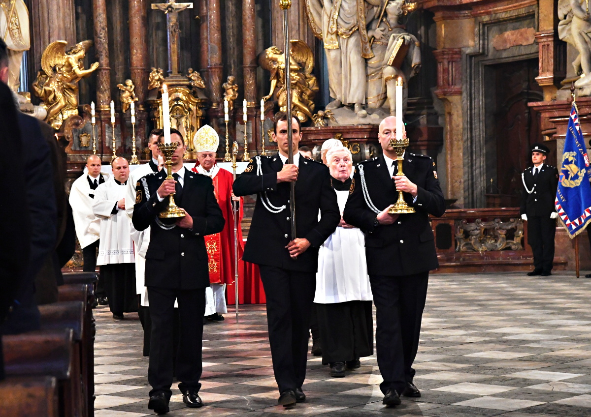 27 Mše svatá ku cti sv. Floriána - Den hasičstva
