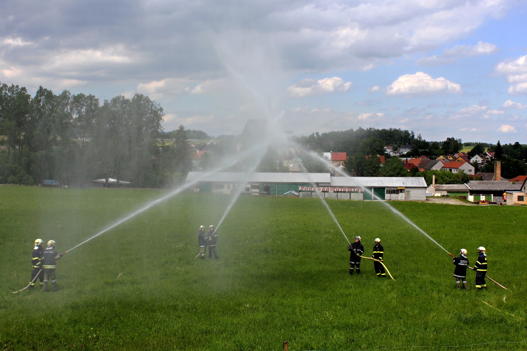 4 Duha, Dolní Dvořiště - 14. 6. 2014 (2).jpg