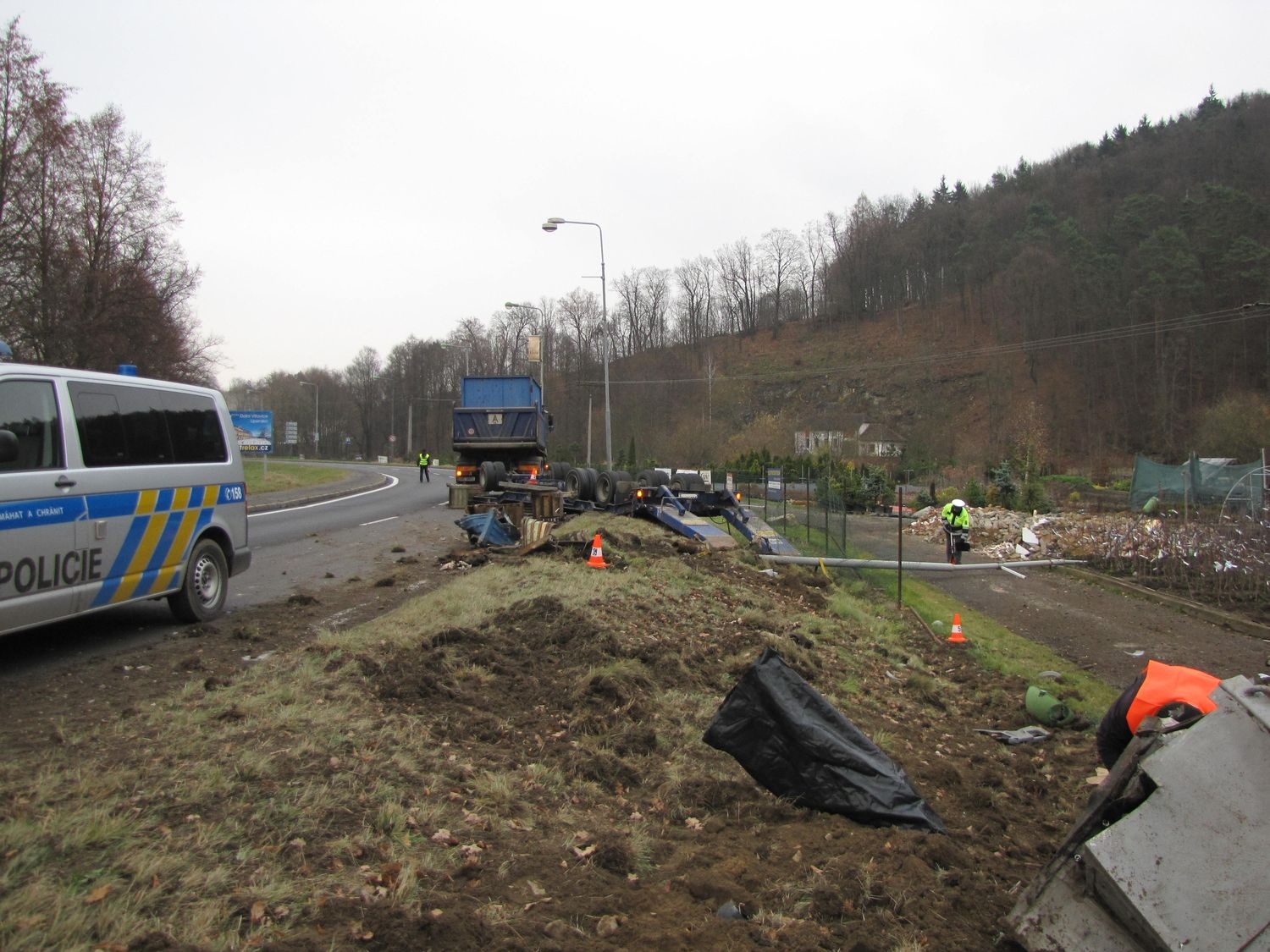 5 Dopravní nehoda, Český Krumlov - 15. 11. 2013 (2).JPG