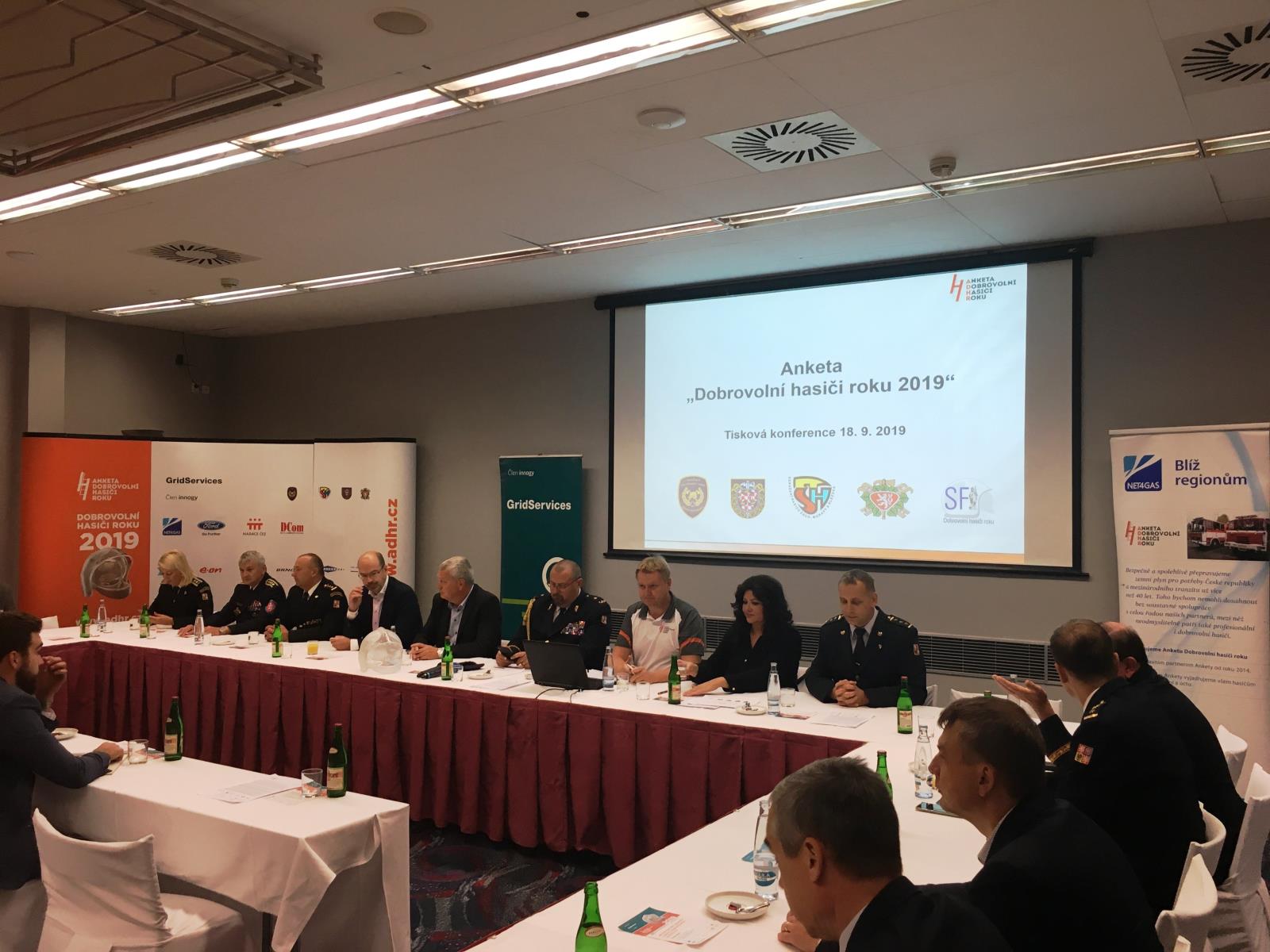 ADHR_Vyhlášení oceněných jednotek a sborů za rok 2019.jpg