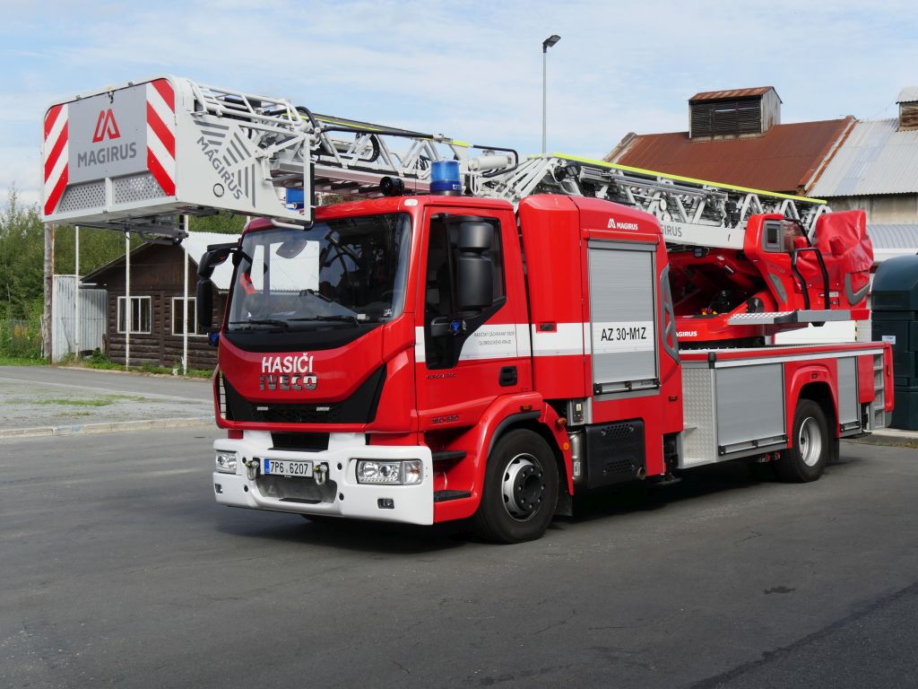 AZ 30 Magirus 1.JPG