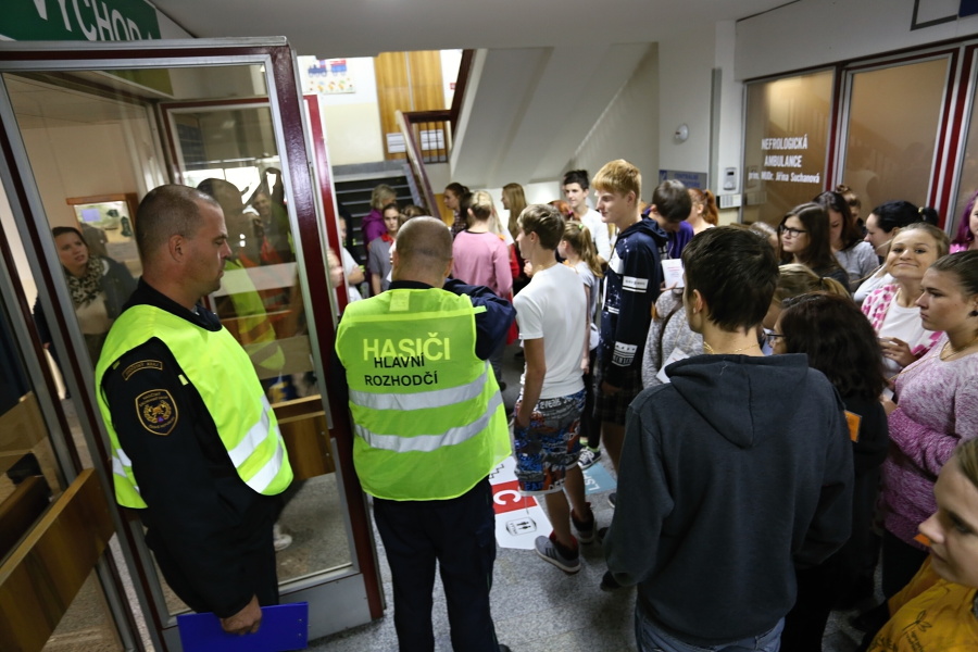 Cvičení Nemocnice Tábor - 11. 10. 2016 (17).JPG
