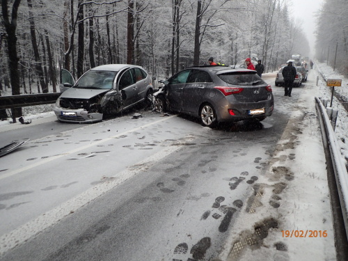 DN3auta2zraneniHostasovice (2).JPG