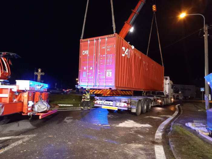 DN_MANvyprostenikontejnerTrojanovice (36).jpg