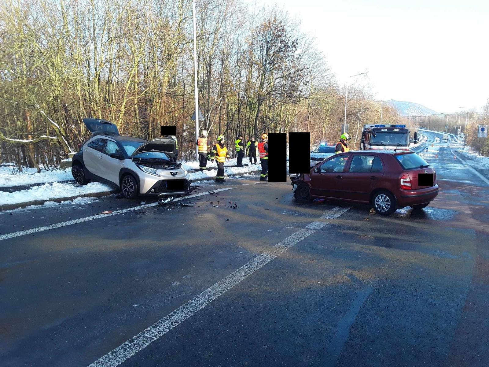 Dopravní nehoda Březenec (1).jpg