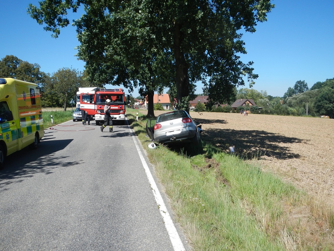 Dopravní nehoda OA, Žimutice - 8. 8. 2016 (3).JPG