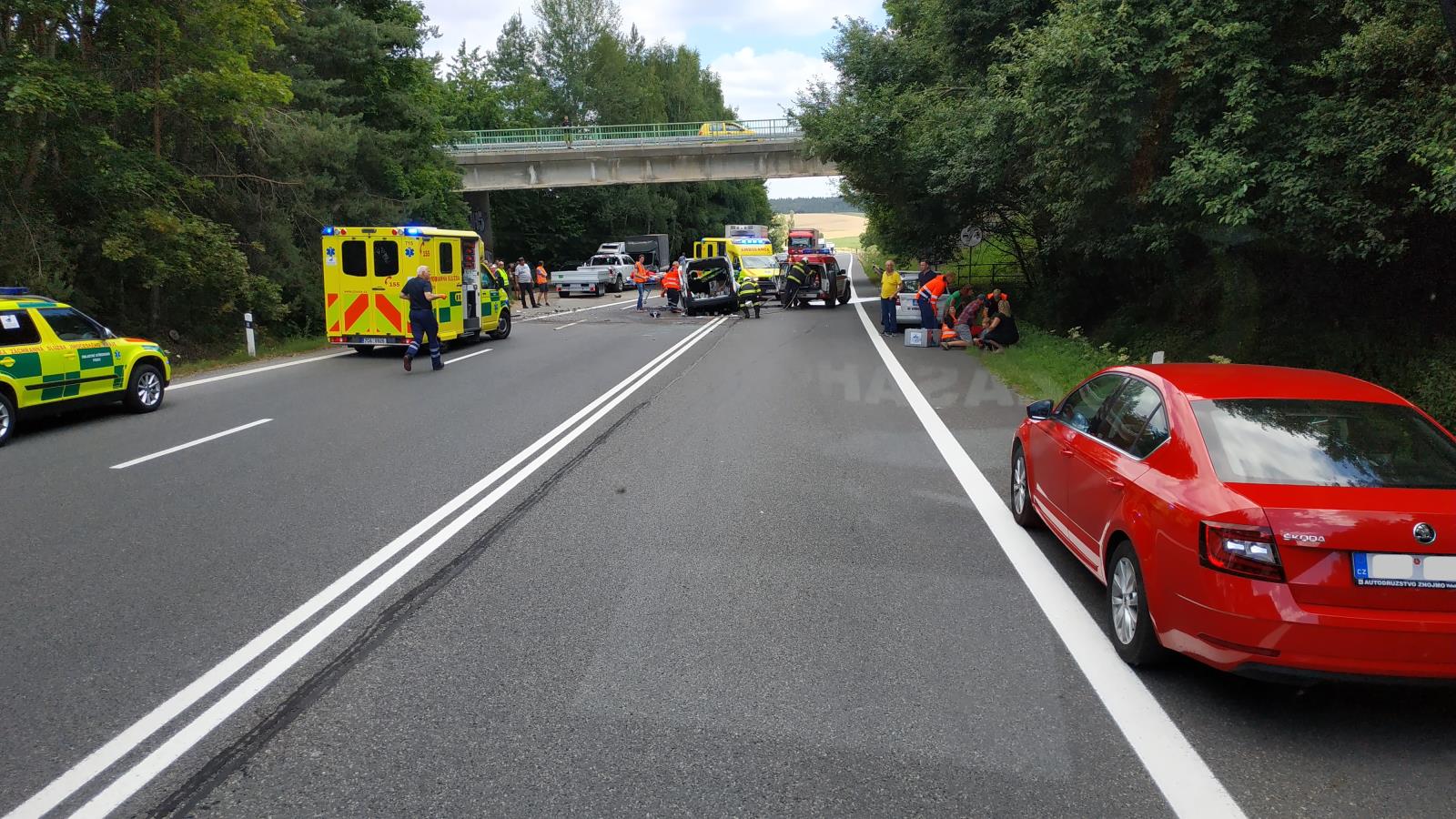 Dopravní nehoda OA a dodávky, Mirotice - 10. 7. 2019 (1).jpg