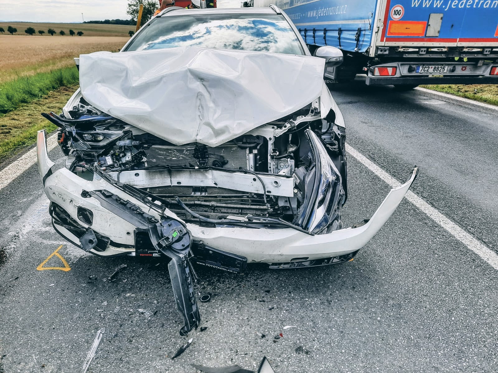 Dopravni nehoda Oltyně (1).jpg