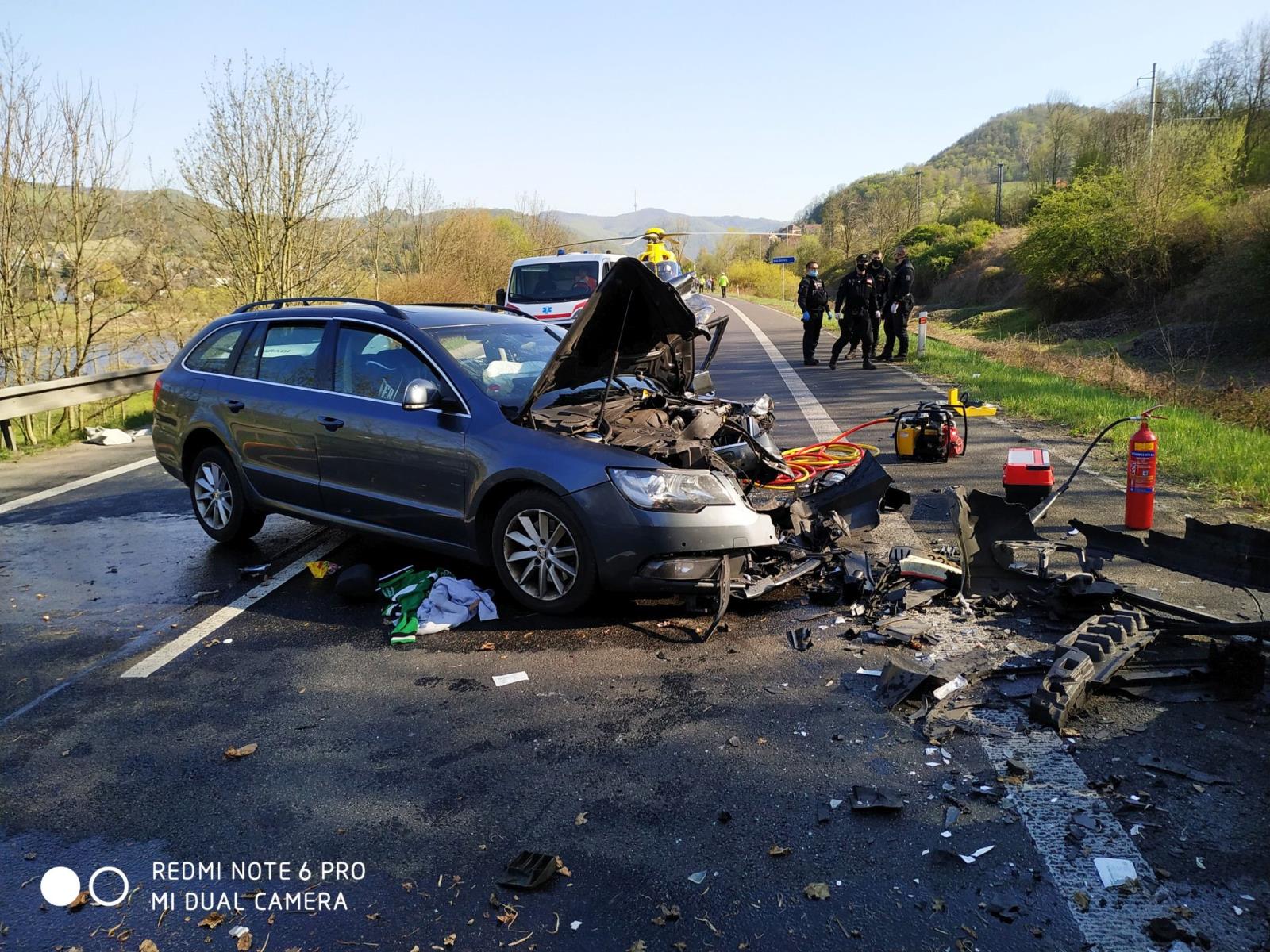 Dopravní nehoda u Malšovic (2).jpg