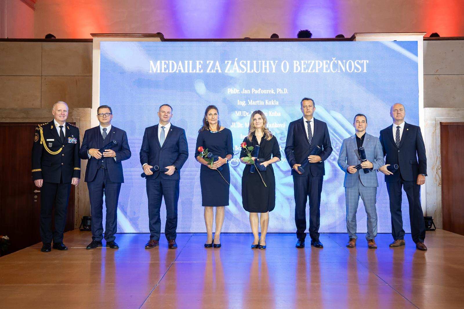 Generální ředitel hasičů předal nejvyšší ocenění Hasičského záchranného sboru České republiky
