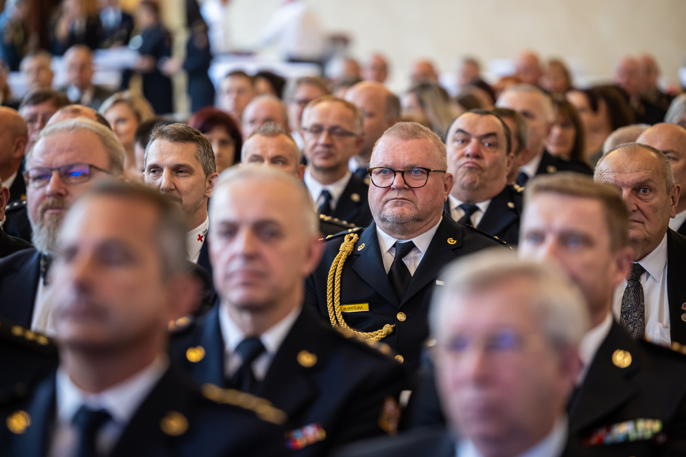 Generální ředitel hasičů předal nejvyšší ocenění Hasičského záchranného sboru České republiky