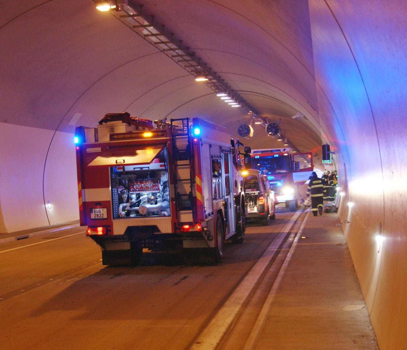 Ilustrační foto tunel.jpg