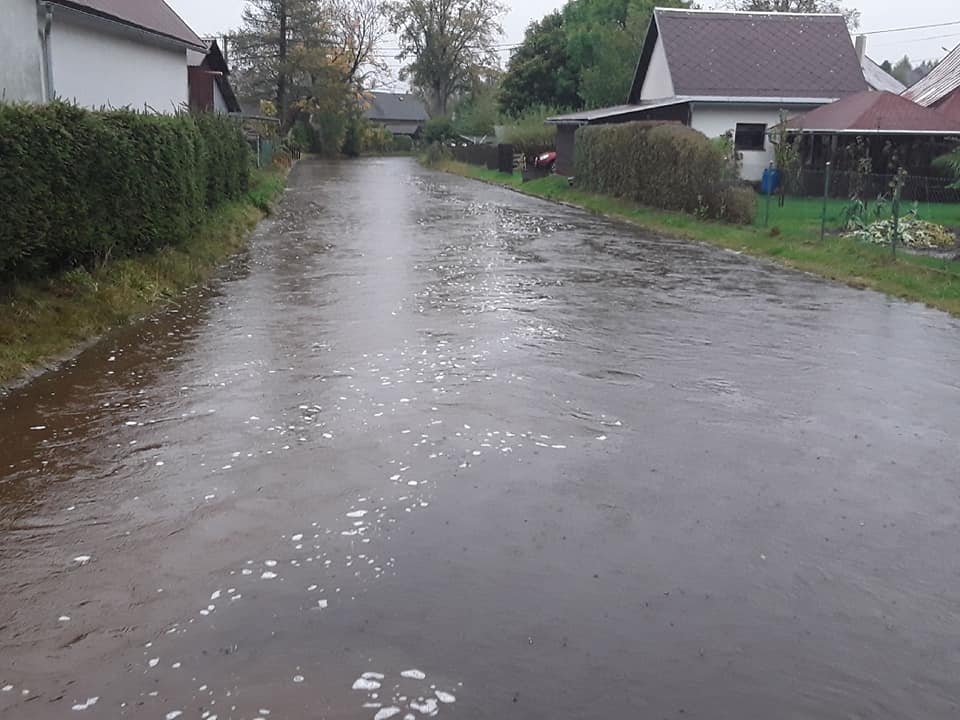 KVY_následky silných dešťů.jpg