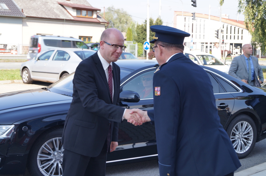 Návštěva premiéra a ministra vnitra.JPG