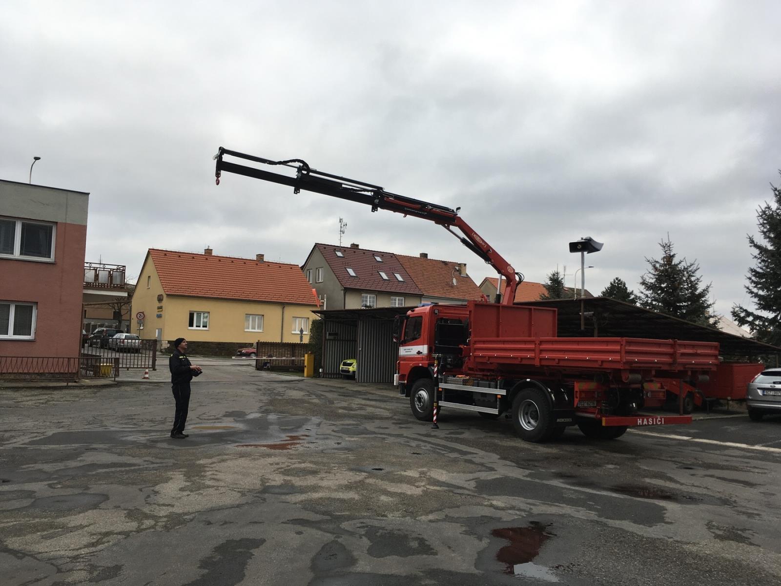 Nová hydraulická ruka, Tábor - 6. 12. 2017 (4).JPG