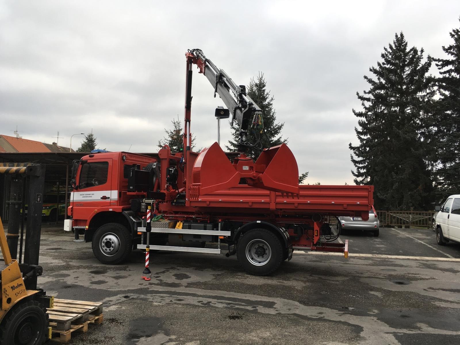 Nová hydraulická ruka, Tábor - 6. 12. 2017 (7).JPG