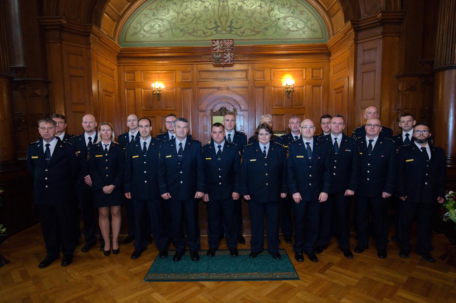 Příslušníci HZS LK ocenění medailí v roce 2022