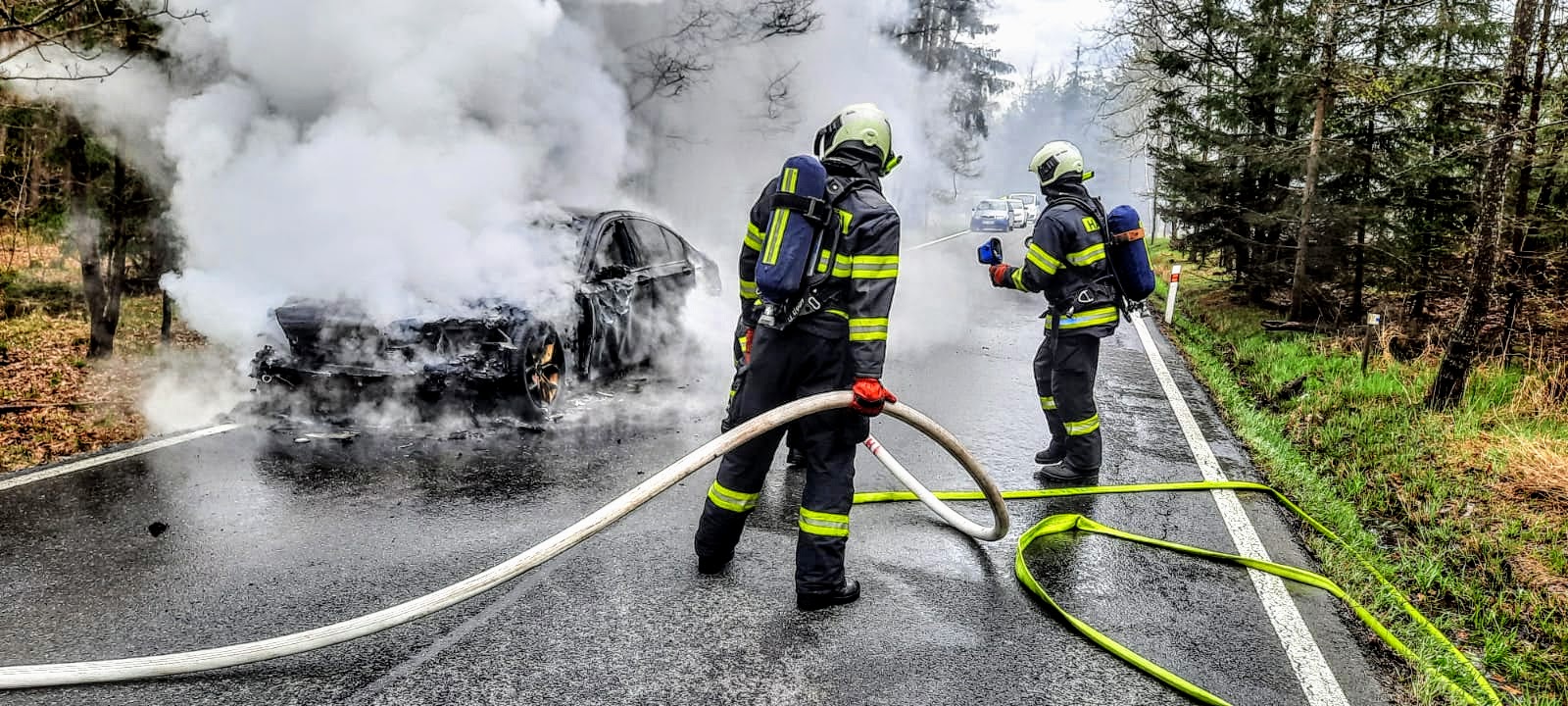 Požár OA, Planá nad Lužnicí - 5. 5. 2021 (3).jpg