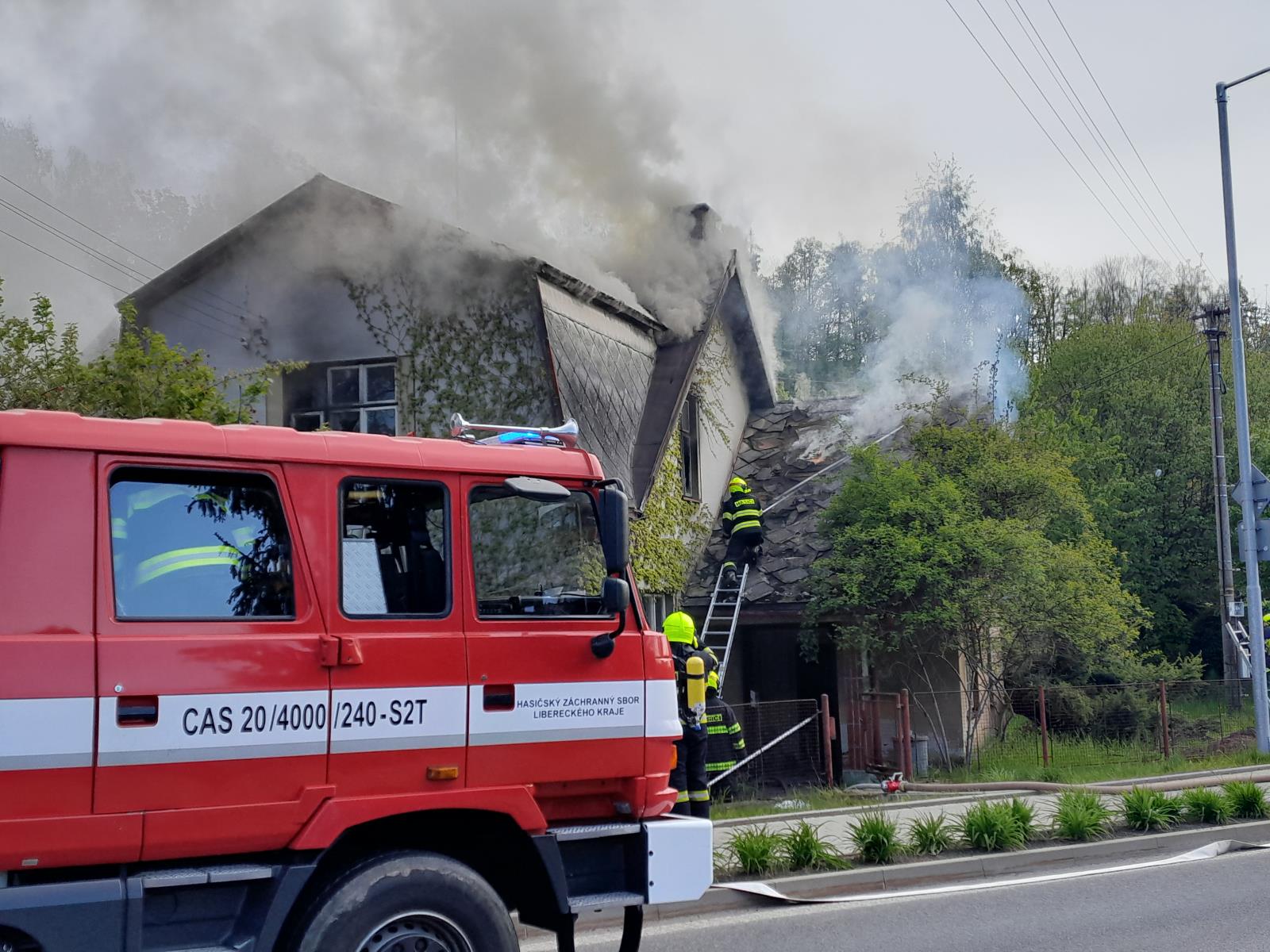 Požár RD - Valteřice_1.jpg