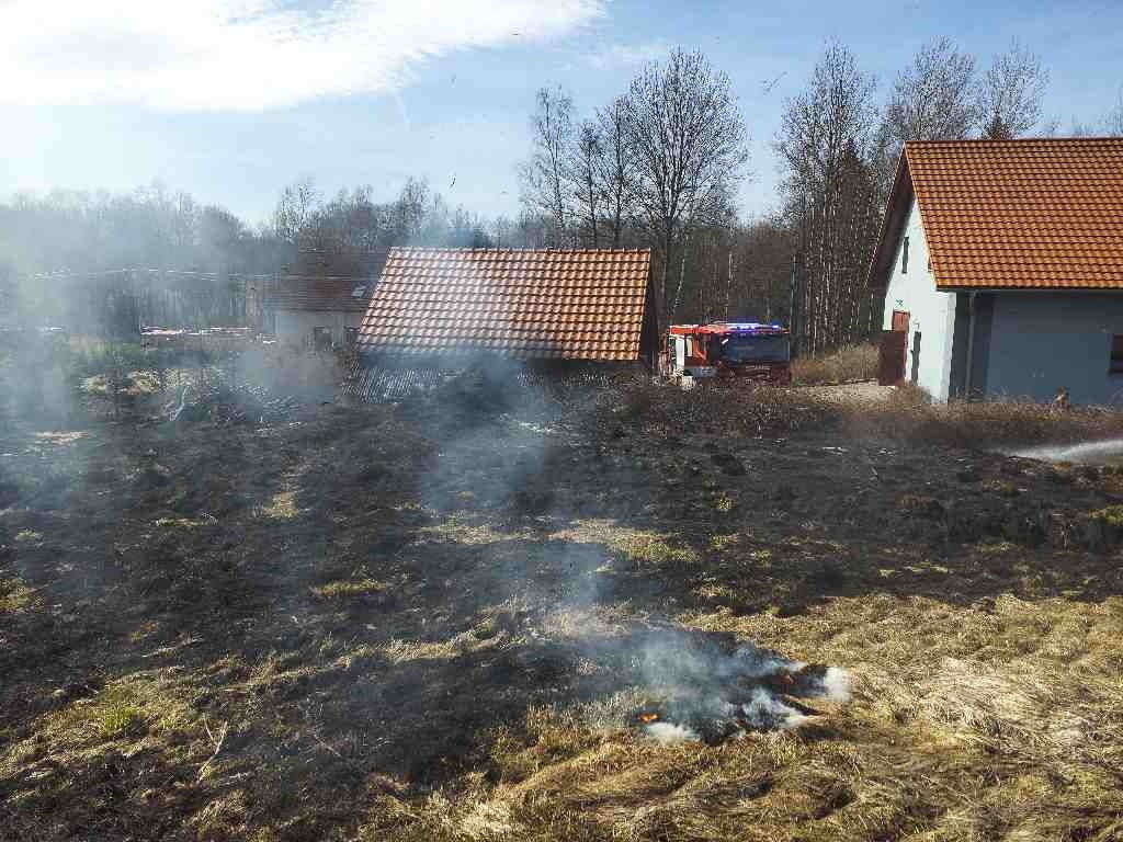 Požár louky2 30.3.2021.jpg
