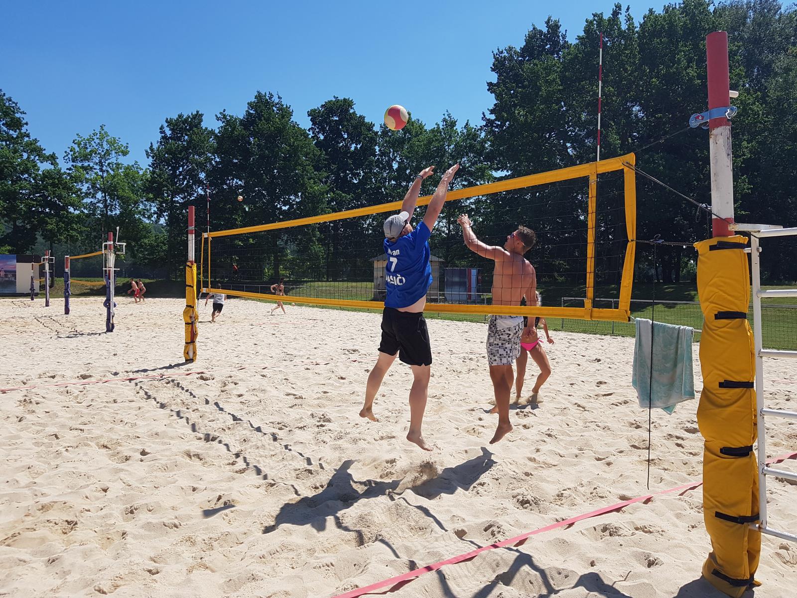 Přebor HZS ČR v beachvolejbalu, Hluboká nad Vltavou (10).jpg