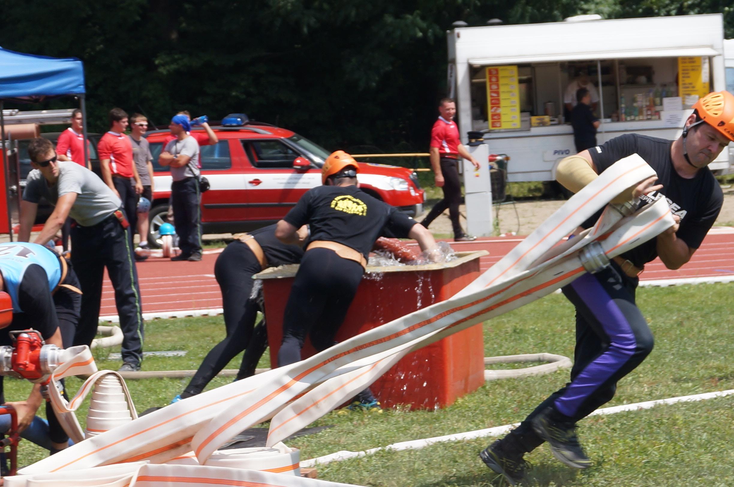 Regionální soutěž HZS HK+PK-12.JPG
