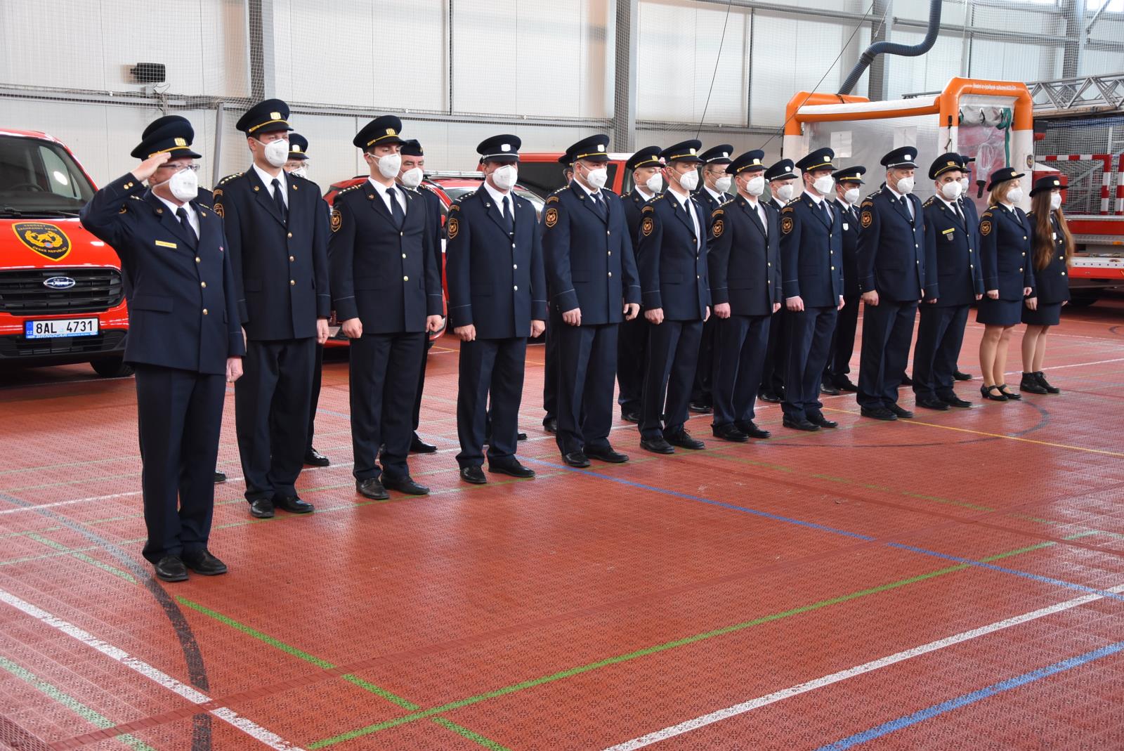 Rozloučení s naším dlouholetým a nezapomenutelným kolegou kpt. Bc. Zdeňkem Ondráčkem (2).JPG