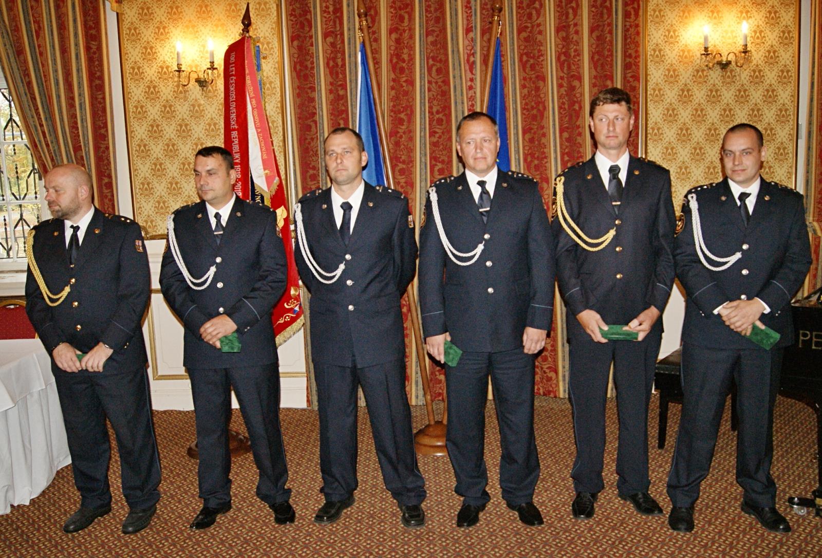 Služební medaile říjen 2018 (29).JPG