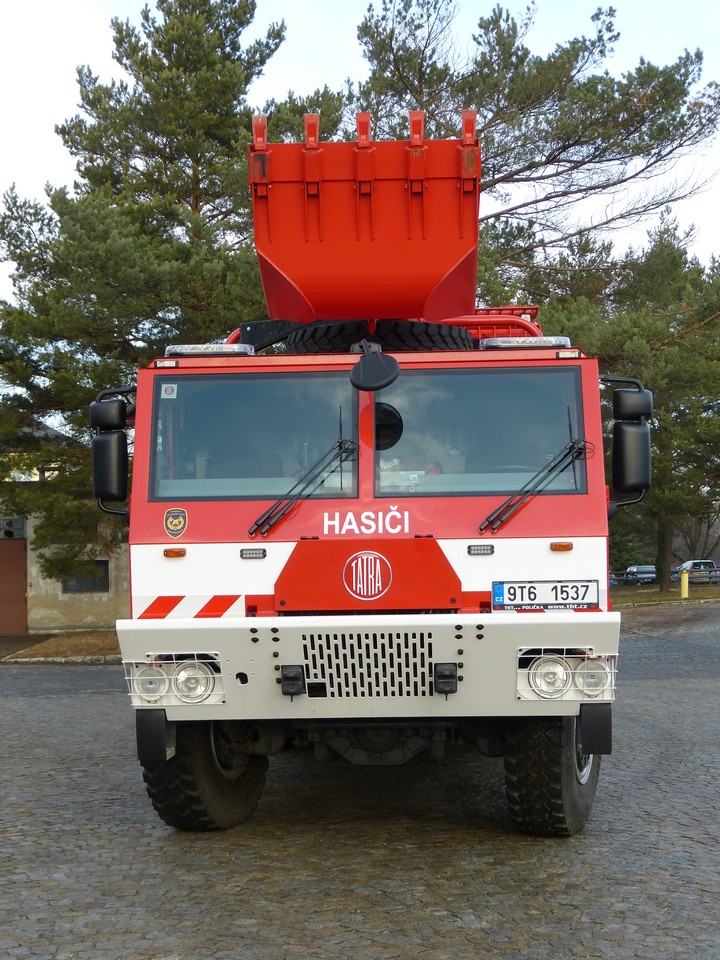 UDS 214 T815-7 (2).jpg