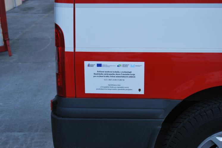 Velitelsko - spojový automobil Ústí n.L .jpg