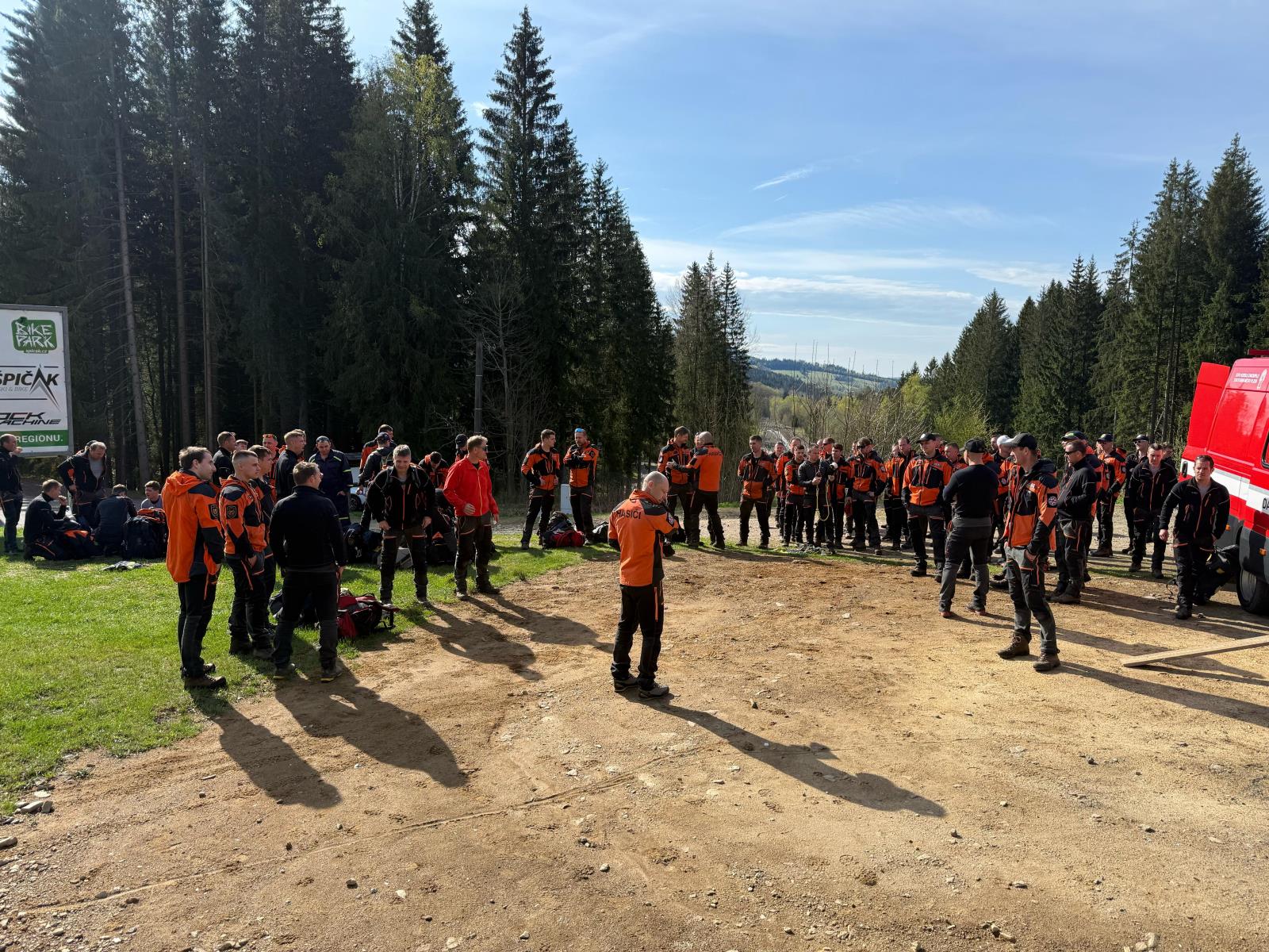 Výcvik lezců _ lanovka na Špičák (1).jpeg