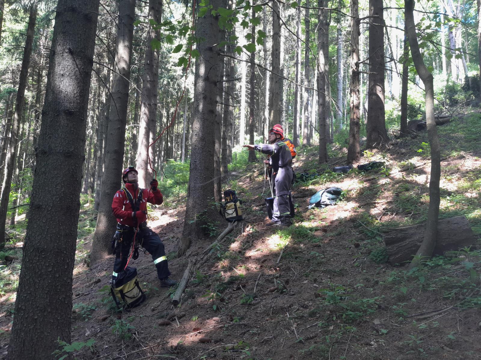 Záchrana paraglidisty