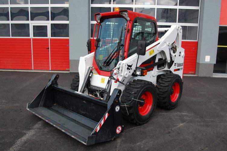 Nakladač Bobcat